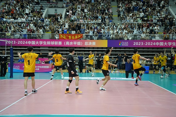 黑白体育安全通道