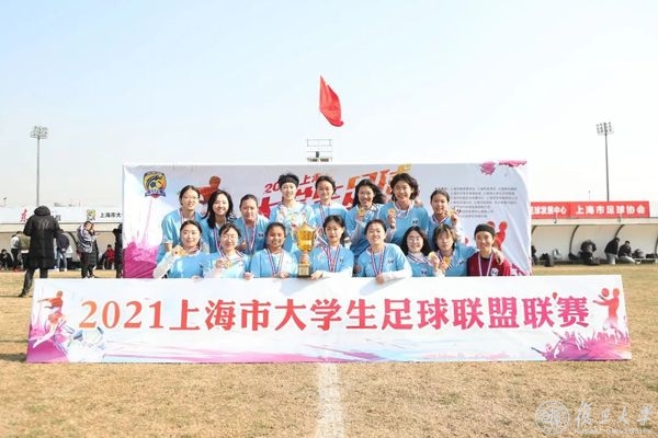 黑白体育APP下载