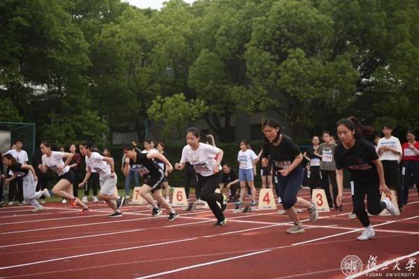 黑白体育官方线路
