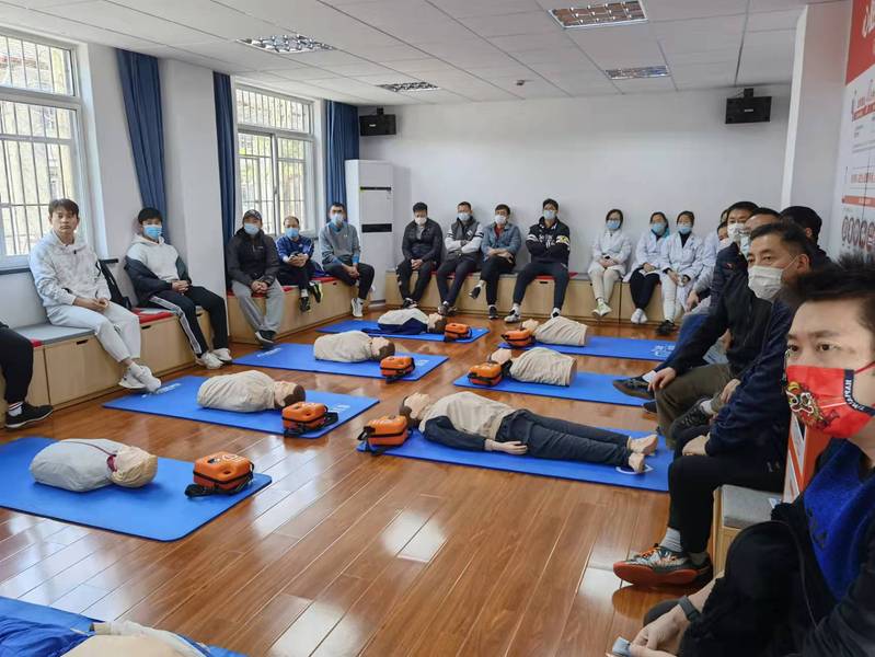 黑白体育官方指定端