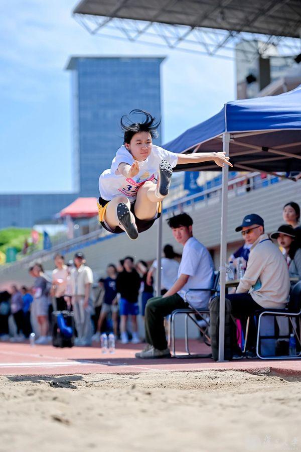 黑白体育官方线路